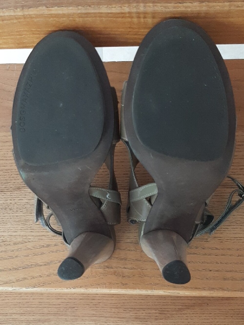 BCBGMaxAzria🤎LEATHER Taupe Open-Toe Block High Heel Ankle-Strap Sandals Sz 6B - Picture 8 of 10